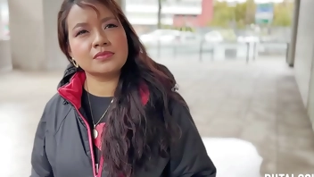 PutaLocura - Gordita colombiana Aneko es pillada por Torbe y traga su lefa