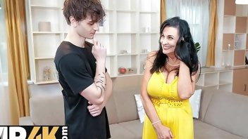 SHAME4K. Klepto Kink