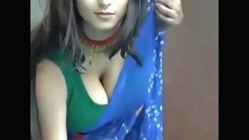 Hot Indian Aunty t.