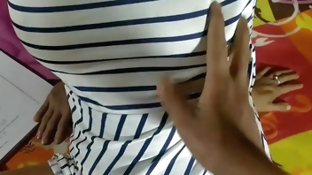 I Fucked My Indian Ex girlfriends Mom on Velentine Day