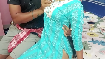 Desi Indian Porn Video - Real Desi Sex Videos Of Nokar Malkin And Hardcore Sex