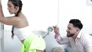 April Fool’s Day Fucking with My Stepsis - Famslut