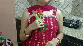 Xxx Indian desi saara bhabhi celebrate valentine's day with devar ji in hindi audio