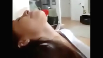 Me cogo a mi profesora de ingles