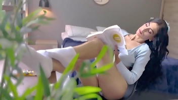 I fuck my friend's coquette girlfriend