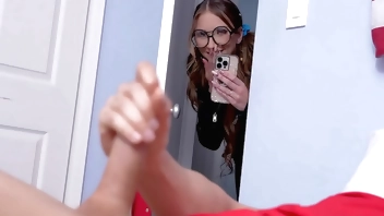 Dont Mess With the Nerds Sofie Reyez , Macy Meadows , Nicky Rebel , Nade Nasty