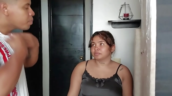 I Pay the Domiciliary with a Good Blowjob to His Delicious Cock