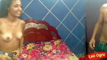 Uma putinha tão inocente - anal teen