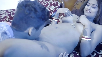 Indian Stepmom Offered Her Big Boobs To Her Stepson On The Sexy Night Before Bed