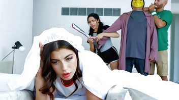 Freeuse Camp Counselor Keeps His Girls Safe from The Serial Killer - Fuckanytime