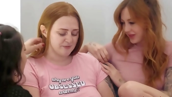 Leah Gotti And Kendra Cole Seduce Straight Katrina Marie