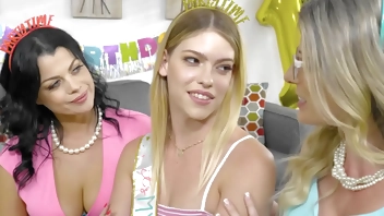 Sexy 18yo babe having sex with lesbian stepmoms