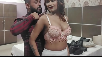 Indian Girlfriend and Boyfriend Making Love On Camera