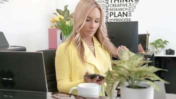 Ricky Johnson Caught Bunny Taking Sexy Selfies at the Office, Offered to Help & Fucks Her - BRAZZERS