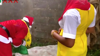 SANTA GIFTS A BABE ON HIJAB WITH A HOT SEX IN THE BUSH. PLEASE SUBSCRIBE TO RED