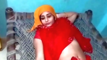 Rent owner fucked young lady's milky pussy, Indian beautiful pussy fucking video in hindi voice