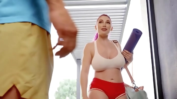 Fucking For Fitness.Lily Lou / Brazzers  / stream full from www.zzfull.com/gag