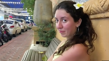 Public Pickup - Foot massage ends in hot sex