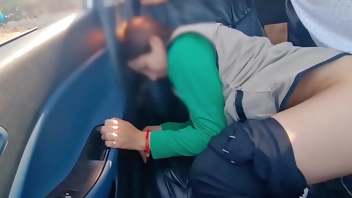 Ingeniera mexicana de puebla me dice metela sin condon es más rico