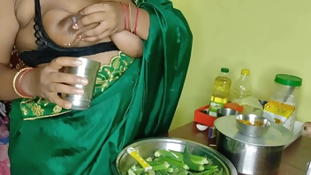 Wife ka dudh pi ke dost hue deewane Hindi audio