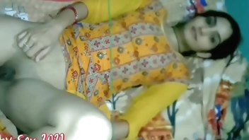 भाभी ने अपने पति की अनुपस्थिति में अपने देवर जी के साथ सेक्स किया