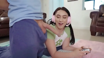 Freeuse Fuck with Hot Gamer Roommate / Reality Kings  / download full from rkfull.com/fre