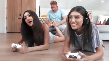 Fucking Gamer Roomie's BF / Reality Kings  / download full from rkfull.com/joy