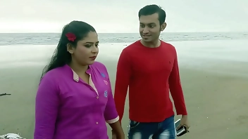 कोलकाता बंगाली पत्नी का अनजान लोगों के साथ अचानक रोमांटिक सेक्स!