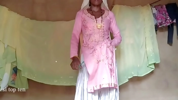 मेरी सेक्सी वाइफ हार्ड बुर को चाटने के  बाद चोदा मोटा लंड से देसी चूत देसी हिंदी सेक्सी वीडियो