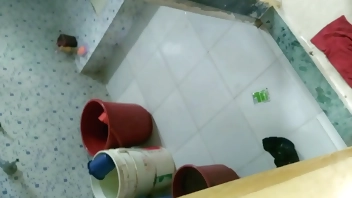 पति फौज में पत्नि मौज में दुसरे के साथ चुदाती