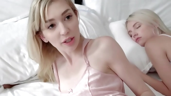 Family Pies S9-E4 Kate Bloom, Mackenzie Moss StepSisters Get in Trouble