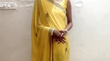 Ghar pe aayi Sasu Maa ko Pakad kar chod dala Damad ji ne - Fuck Mother in Law with dirty hindi audio xxx HD