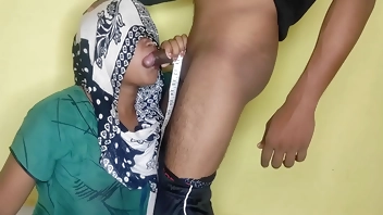 Tailor became crazy after seeing the customer's lund