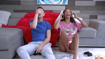 My Hot Stepcousin's Checkpoint Challenge Johnny Love, Eden West