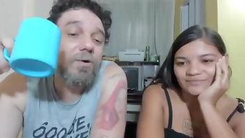 SERÁ QUE VAI ROLAR PORNO DO BLUEZAO COM A TIGRESA VIP ?