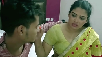 टीवी मैकेनिक उसके कमरे में गर्म भाभी बकवास! देसी भाभी सेक्स