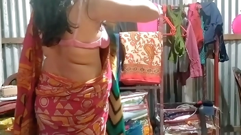 Village Married Wife Fucking Doggystyle in There Home With Night