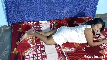 Interracial Indian BBW Horny Big Boobs Housewife