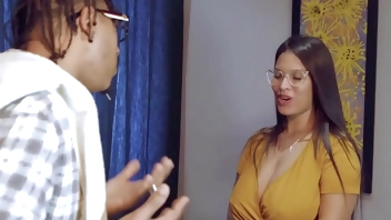 Vizinho nerd, transa gostoso com sua vizinha peituda - Completo No Red