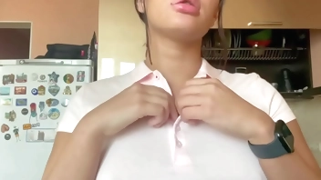 Solo girl masturbation