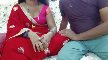 देवर ने भाभी की लाल साड़ी देखर अपने लन्ड के ऊपर कंट्रोल नहीं कर पाया और भाभी को चोद दिया