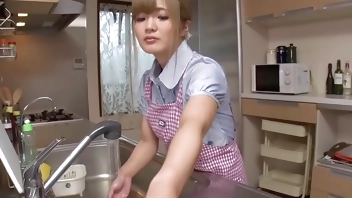 義父の種付け夜這いに途方もなく感じてしまいました 出演 青山はな 1