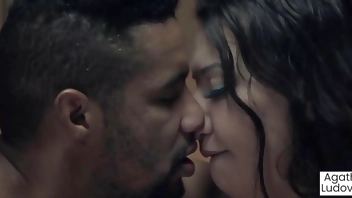 Impossivel não sentir o tesão desse encontro