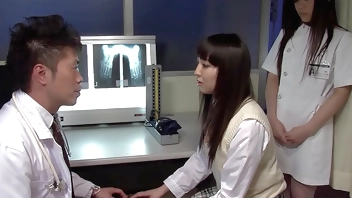 Pervers Japanese Doctor seduce Petite Teen to Join old Young FFM Threesome at Hospital
