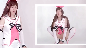 Kizuna Ai Streams Her Own Degeneracy