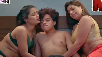 Indian stepson caught by stepmom while romance with her girlfriend and fuck both the hotties real Hindi audio full video.