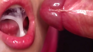 Awesome Close-up Sloppy Blowjob - CUM Swallow