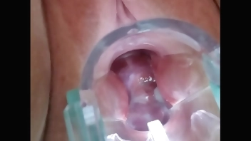 Pulsante multiorgasmo dentro de la vagina