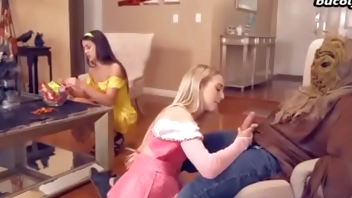 Irmão se veste de espantalho - LGPTBR