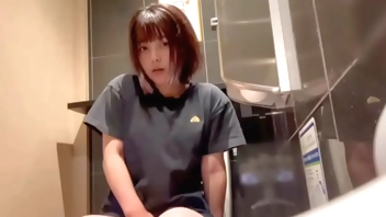 最近我慢できない… 早く大きなちんちんをももかの中に沢山挿れてアヘアヘ喘いで気持ちよくなりたいな…。